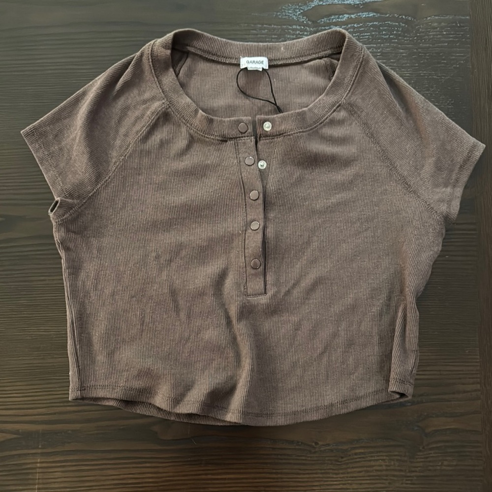 Garage Mocha Short Sleeve Top